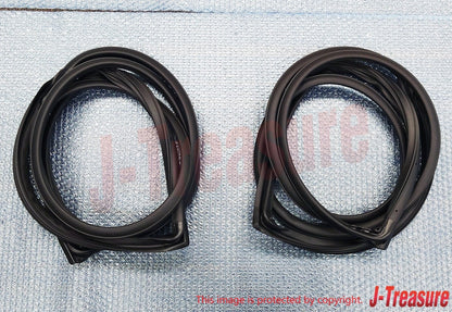 TOYOTA LAND CRUISER UZJ100 '98-02 Genuine Rear Door Weatherstrip RH & LH Set OEM