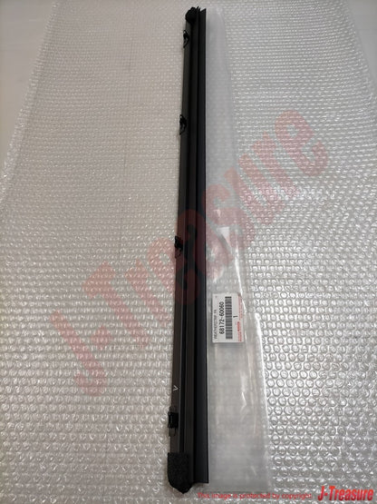 TOYOTA LAND CRUISER LX570 Genuine Front Door Glass Inner Weatherstrip RH LH Set