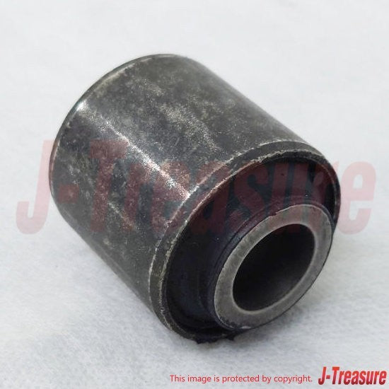 TOYOTA LAND CRUISER KZJ7# '94-95 Genuine Rear Lateral Control Rod Bush OEM