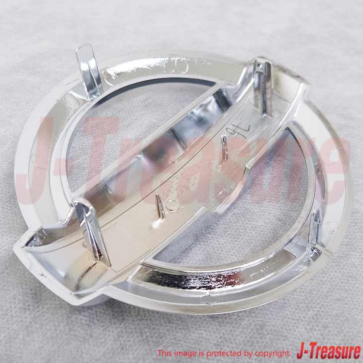 NISSAN VERSA NOTE E12X 2014-2019 Genuine Front Emblem 62890-3VA2A OEM