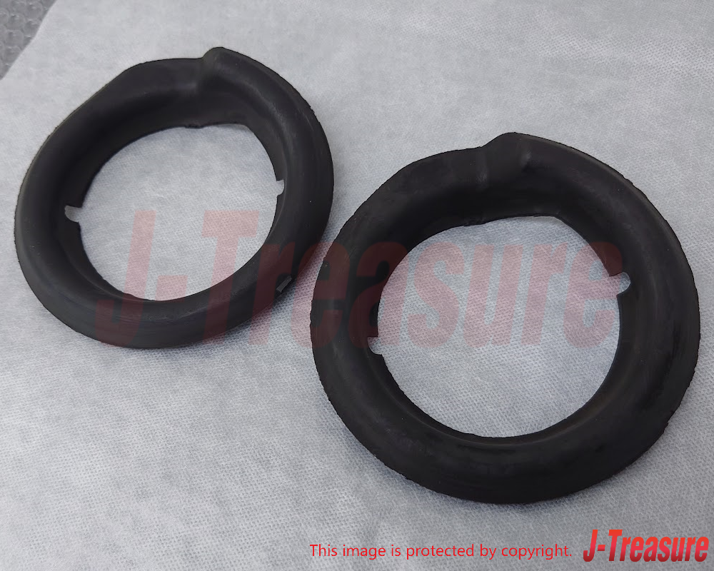 TOYOTA LEVIN TRUENO AE86 Genuine Rear Spring Insulator Lower Set 48258-12010 OEM