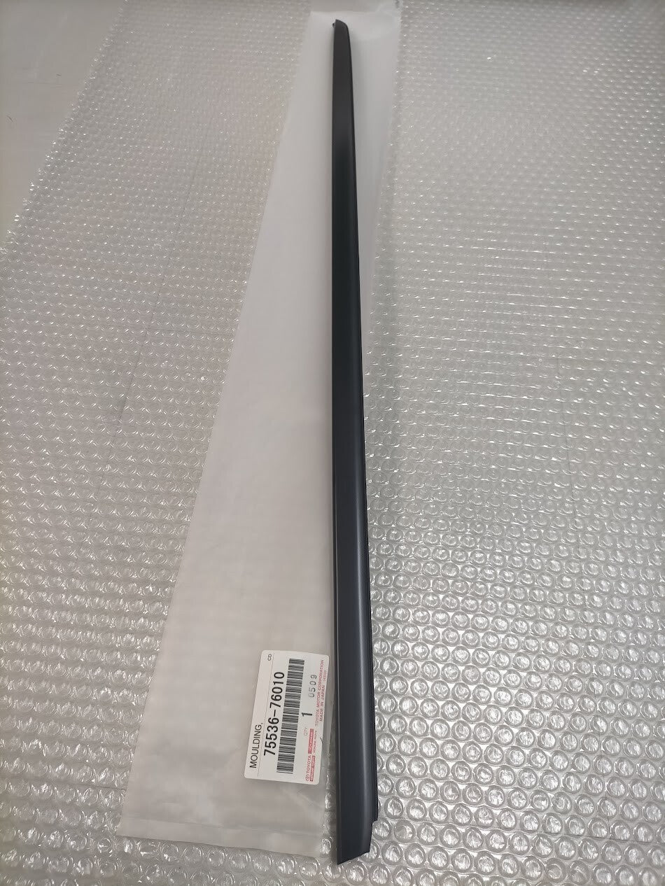 LEXUS CT200h ZWA10 11-17 Genuine Outside Windshield Moulding LH 75536-76010 OEM