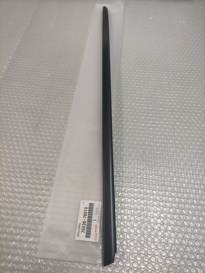 LEXUS CT200h ZWA10 11-17 Genuine Outside Windshield Moulding LH 75536-76010 OEM