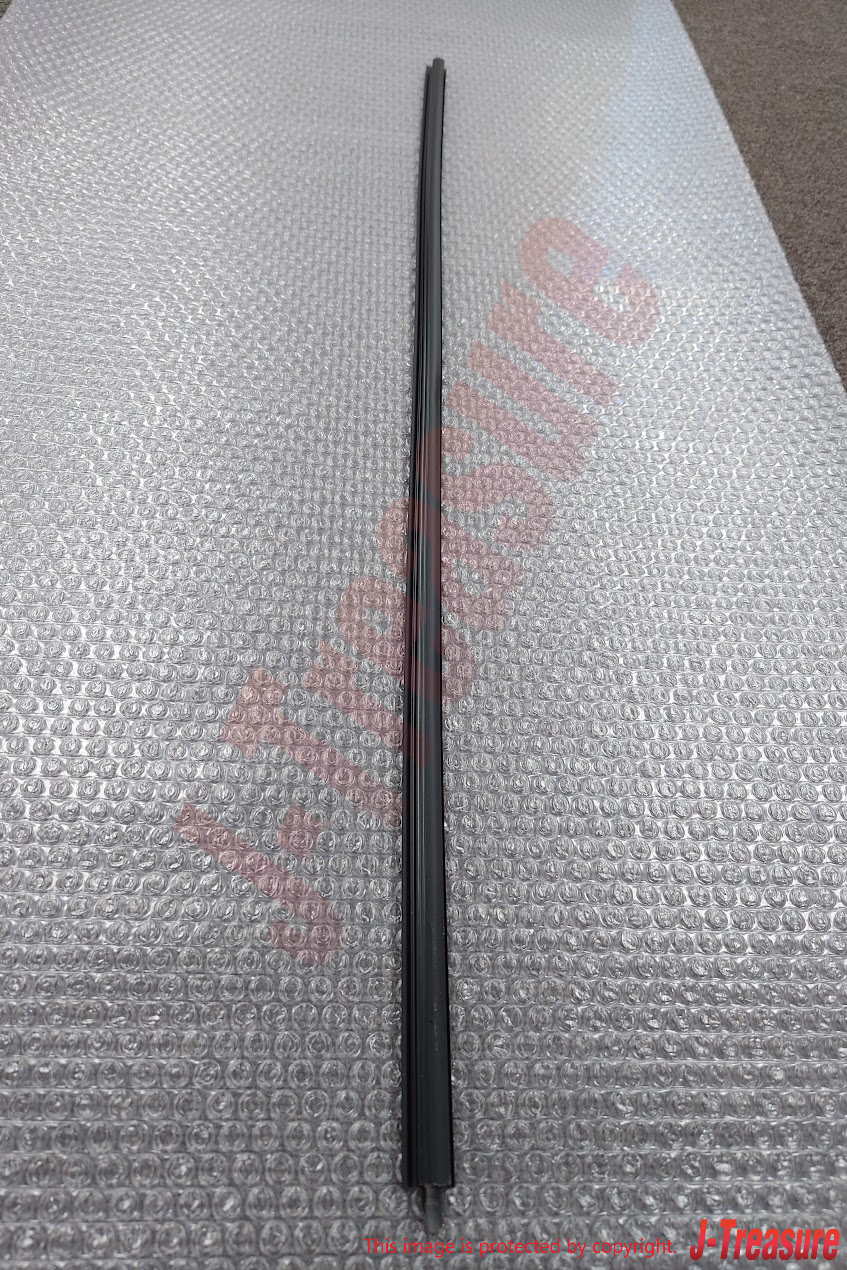 HONDA INTEGRA 1994-2001 Genuin Front Windshield Molding Upper 73151-ST7-003 OEM