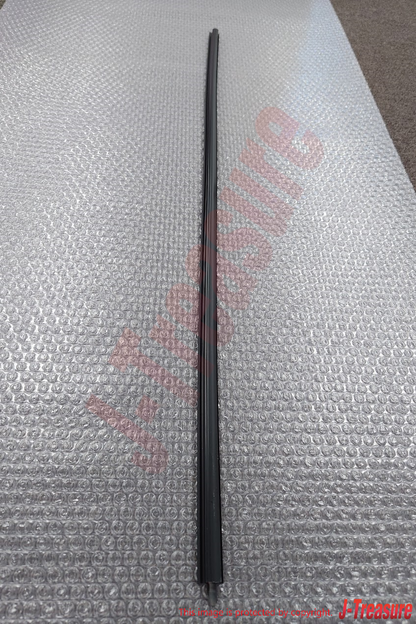 HONDA INTEGRA 1994-2001 Genuin Front Windshield Molding Upper 73151-ST7-003 OEM