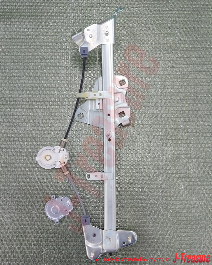 TOYOTA MARK2 JZX90 94-96 Genuine F/Door Window Regulator RH 69801-22151 OEM