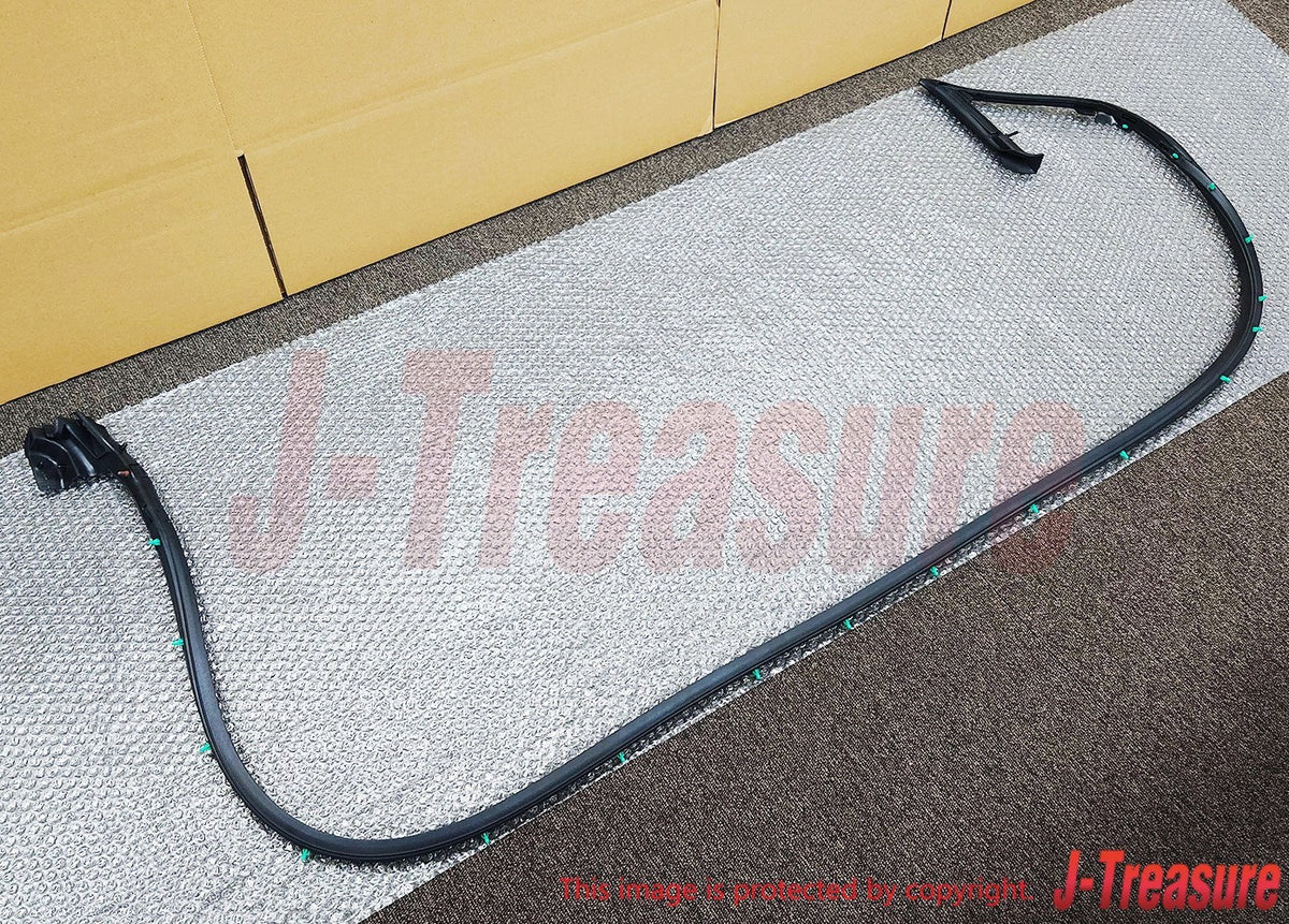 NISSAN SKYLINE GT-R BNR32 89-94 Genuine Front Door Weather Strip LH OEM RHD