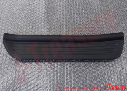 MITSUBISHI LANCER Evo 4 5 6 CN / CP9A Genuine Rear Scuff Plate LH MR748403 OEM