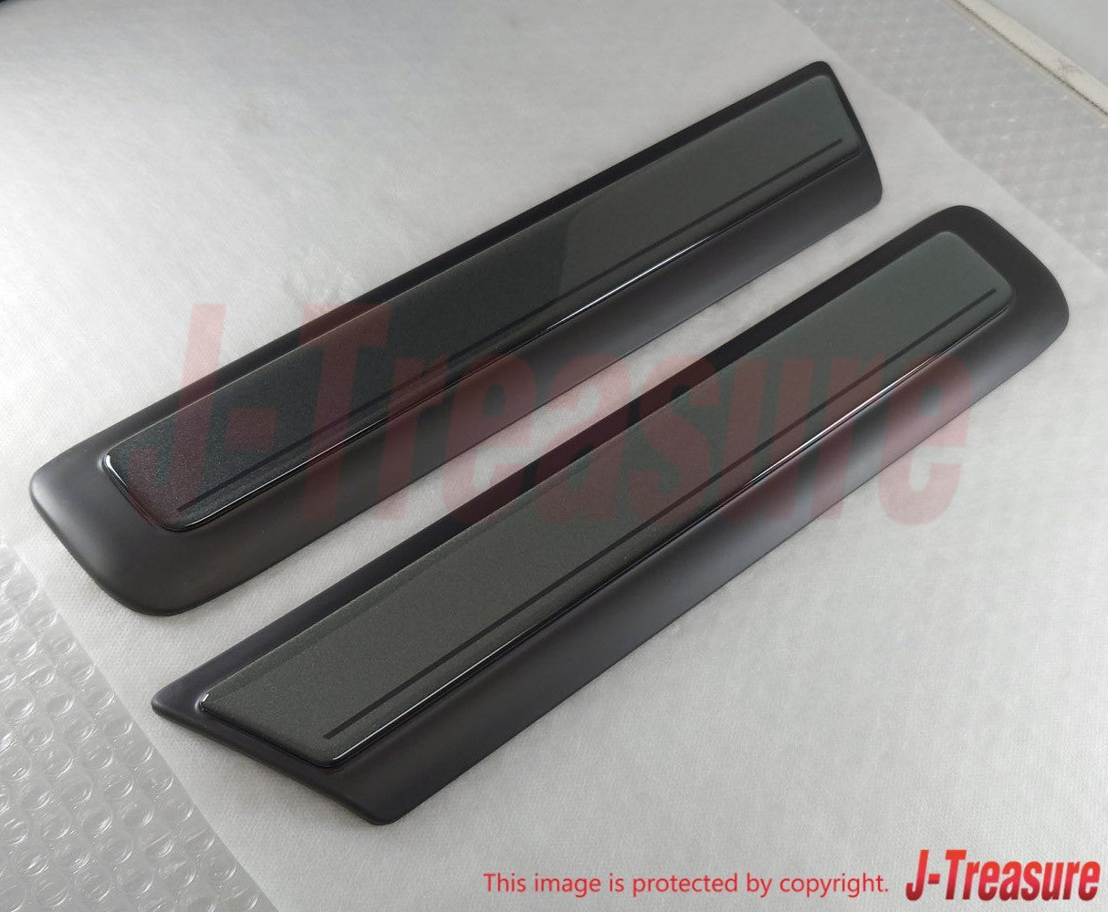 TOYOTA LAND CRUISER FZJ80 '95-04 Genuine Quarter Outside Moulding RH & LH Set