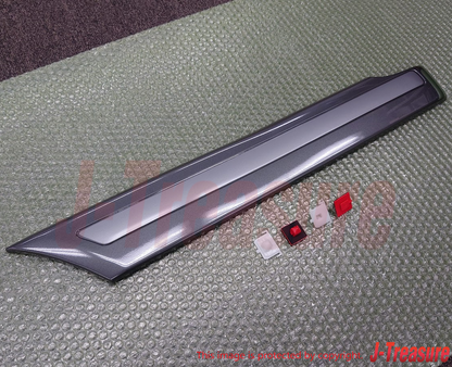TOYOTA LAND CRUISER 98-03 Genuine MOULDING QUARTER OUTSIDE LH 75652-60170-H2