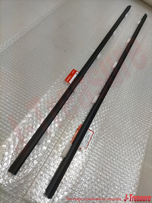 HONDA CIVIC TYPE-R EP3 2002-2005 Genuine Door Molding Assy Right & Left Set OEM