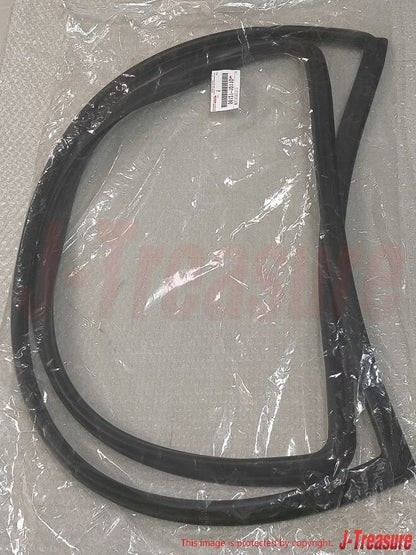 TOYOTA STARLET KP60 KP61 81-84 Genuine Front Window Weatherstrip 56121-10110 OEM