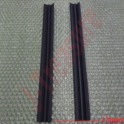 TOYOTA LEVIN TRUENO AE86 Genuine Front Door Glass Run RH & LH 68143-12070 x2 OEM