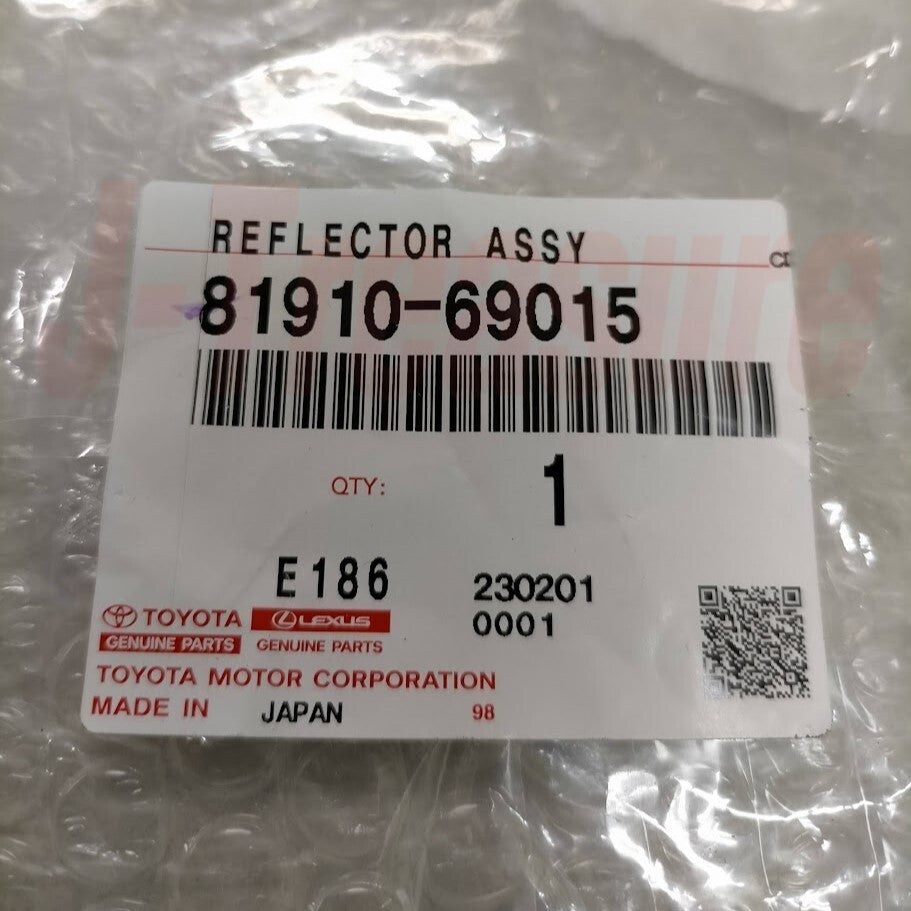 TOYOTA LAND CRUISER FJ40 FJ42 FJ43 58-73 Genuine Reflector Lens 81910-69015 OEM