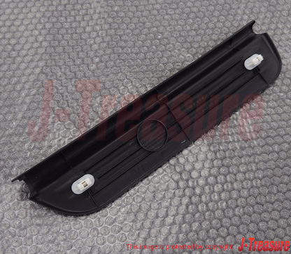 MITSUBISHI LANCER Evo 4 5 6 CN / CP9A Genuine Rear Scuff Plate RH MR748405 OEM