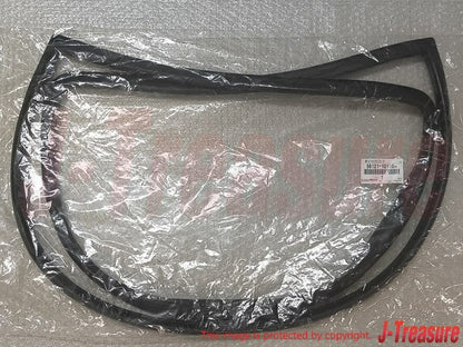 TOYOTA STARLET KP60 KP61 81-84 Genuine Front Window Weatherstrip 56121-10110 OEM