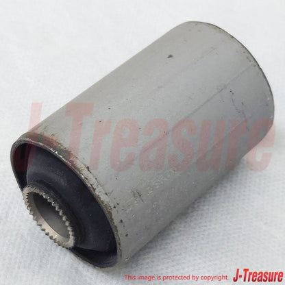 TOYOTA HIACE KDH200 Genuine Bush For Rear Spring Leaf NO.2 90389-14060 x2 set