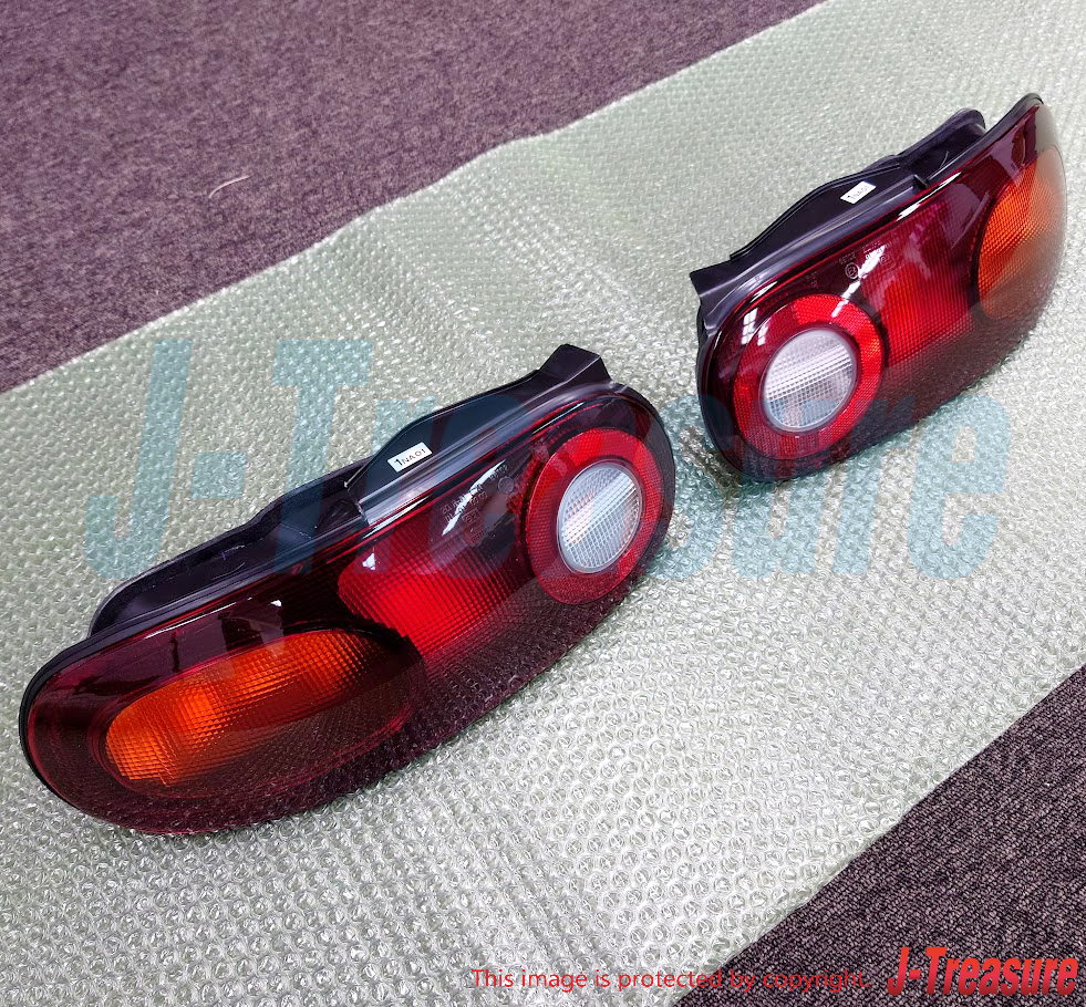 MAZDA MX-5 MIATA NA 90-97 Genuine Rear Combination Lens & Body RH & LH Set OEM