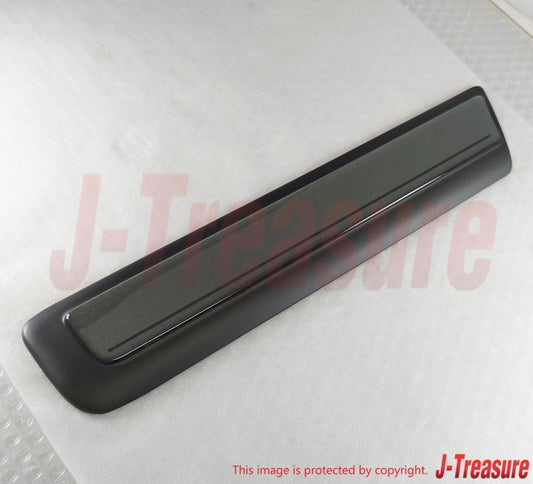 TOYOTA LAND CRUISER FZJ80 '95-04 Genuine Quarter Outside Moulding RH OEM