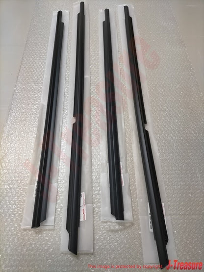 TOYOTA ALTEZZA IS300 GXE10 JCE10 Genuine Front Rear Door Belt Molding 4 Set OEM