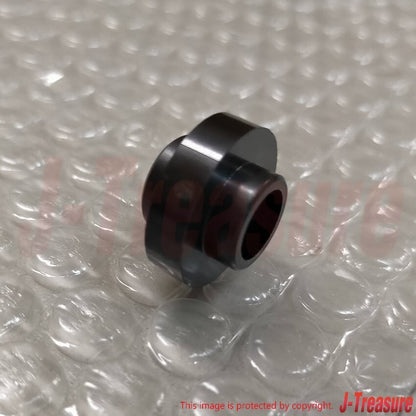 MAZDA MX-5 MIATA 1990-2005 Genuine Fuel Distributor Insulator B675-13-158 OEM