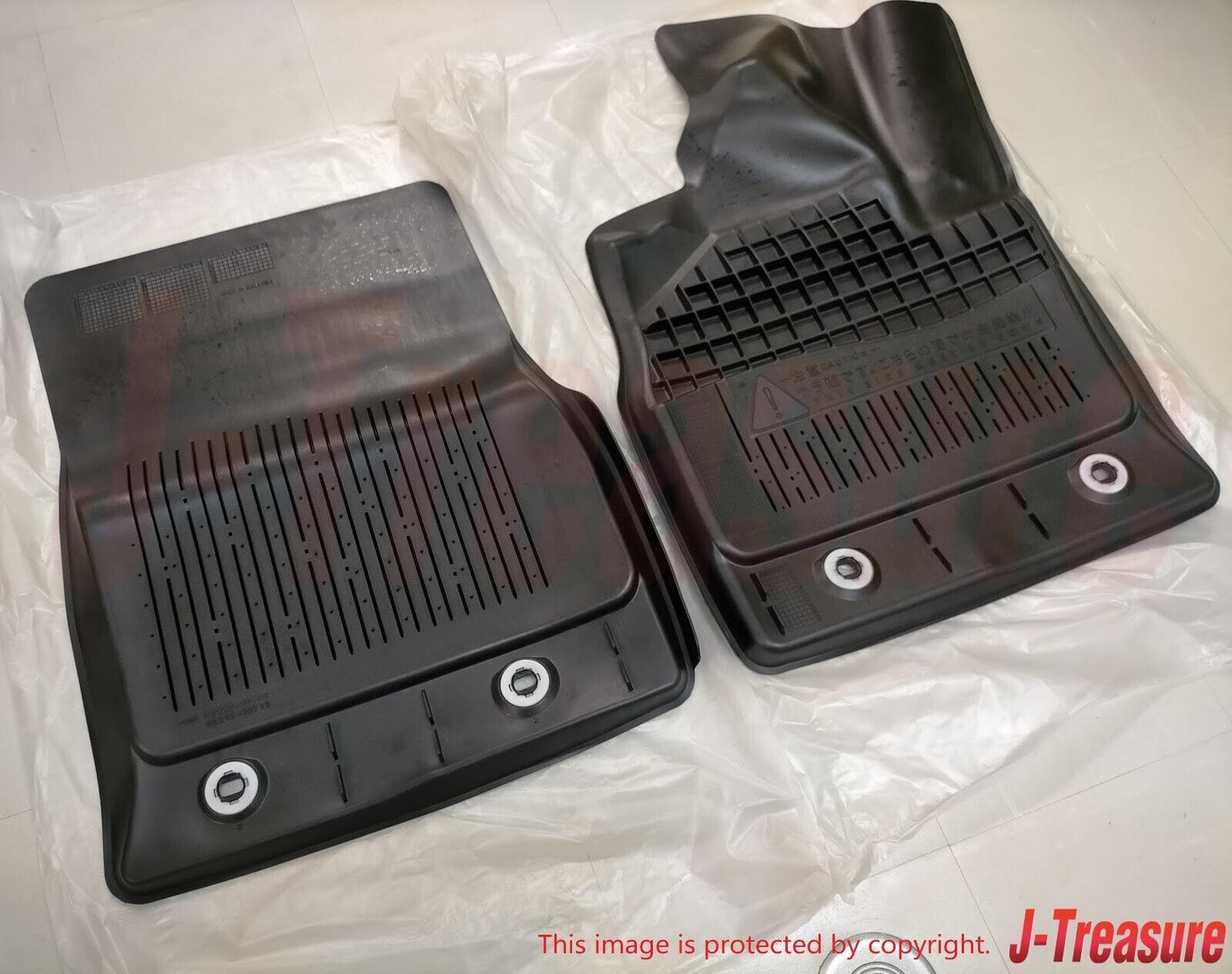 TOYOTA LAND CRUISER FJA/VJA300W Genuine Front Floor Mat Right & Left OEM RHD