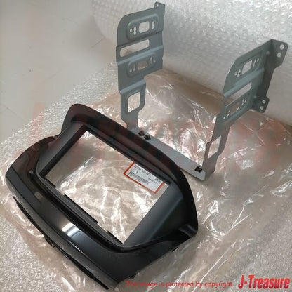 HONDA EDIX FR-V BE1 Instrument Center Panel Dash Cover and Audio / Video Bracket