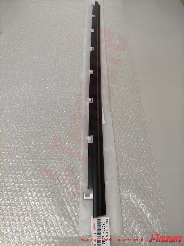 TOYOTA SUPRA JZA80 MK4 93-98 Genuine Front Door Belt Molding  Right & Left OEM