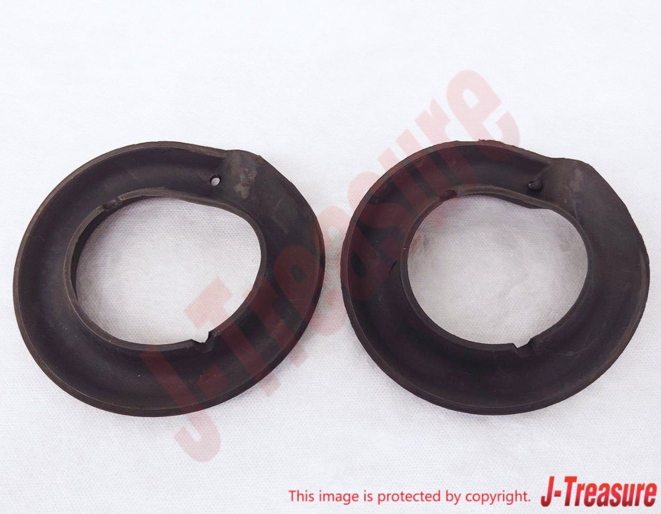TOYOTA LAND CRUISER KZJ7# 1995 Genuine Rear Coil Spring Insulator Lower x2 Set