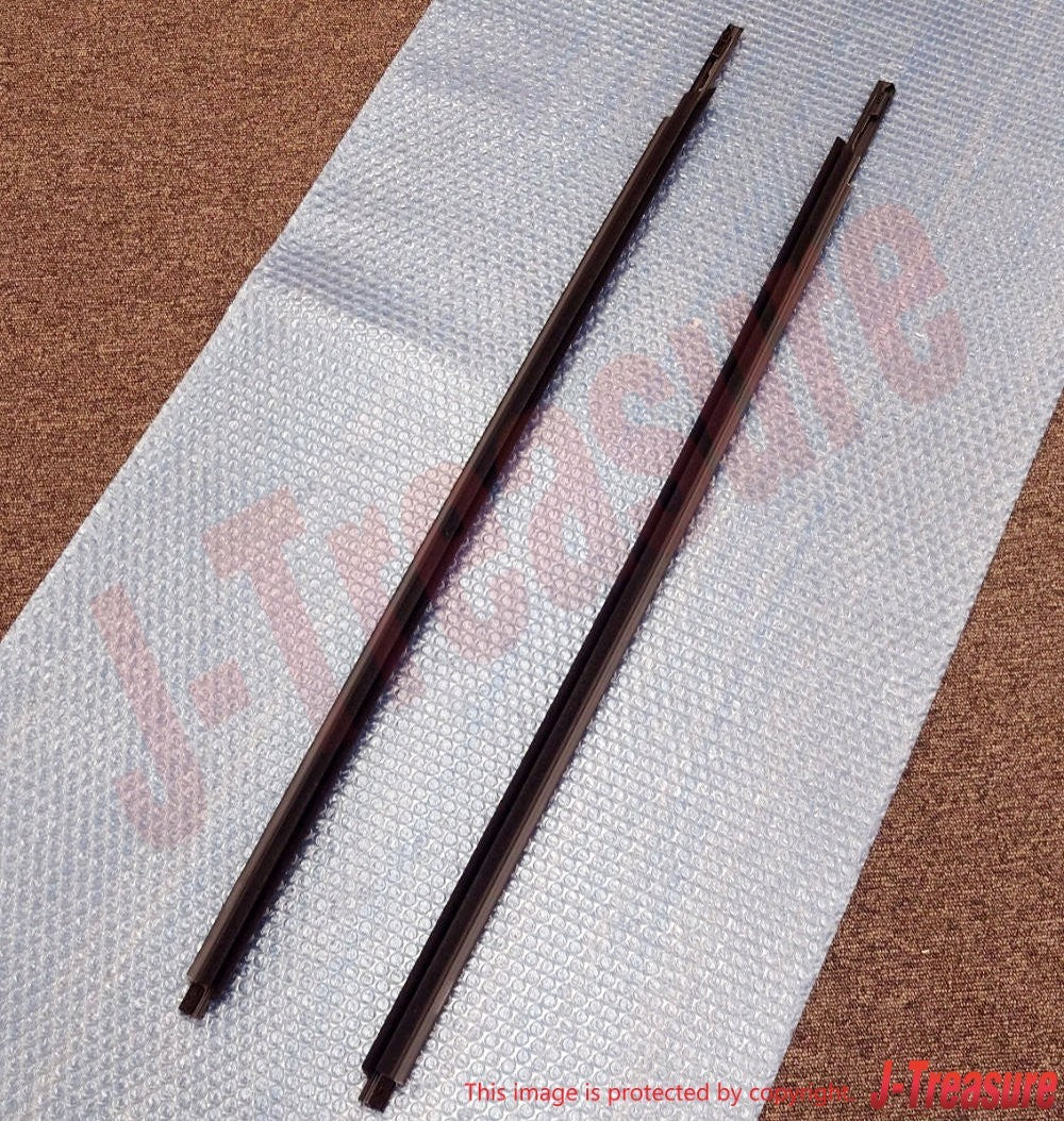 TOYOTA LAND CRUISER PRADO 120 125 Genuine Front Door Belt Molding RH LH Set OEM