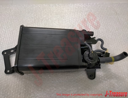 TOYOTA LEXUS RX300 1999-2001 Genuine  Charcoal Emission Canister 77740-48041 OEM