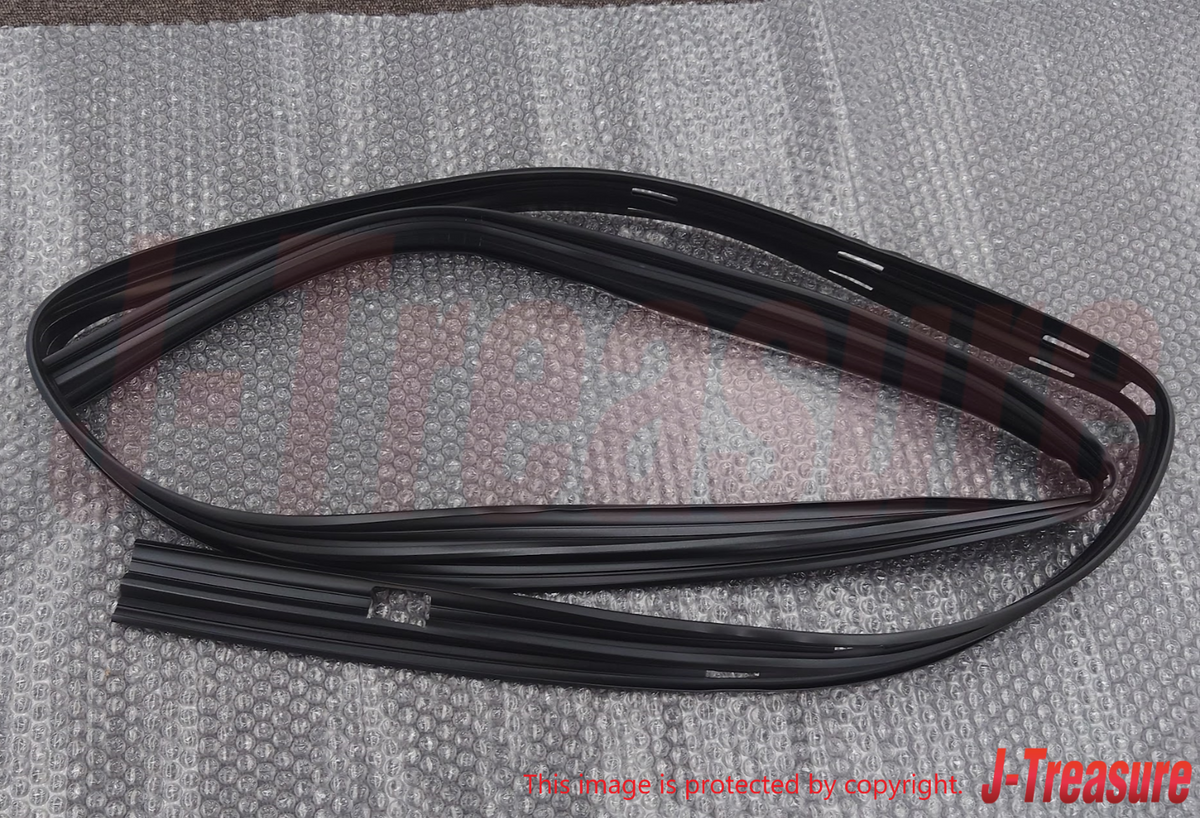 MITSUBISHI DELICA P0#W Genuine Rear Door Window Glass Runchannel RH & LH Set OEM