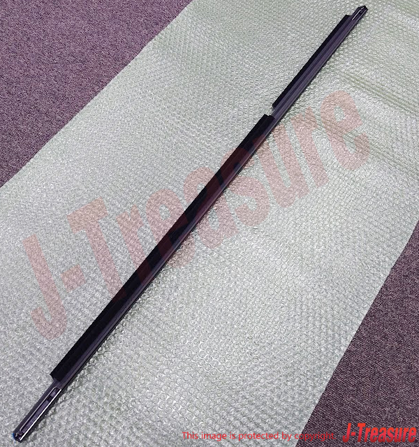 LEXUS RX330 RX350  Genuine Front & Rear Door Belt Moulding RH & LH Set OEM