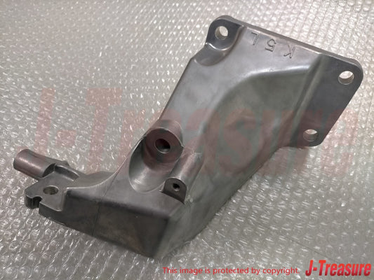 NISSAN INFINITI G35 G37 Genuine Engine Mounting Bracket Left 11233-JK50A OEM