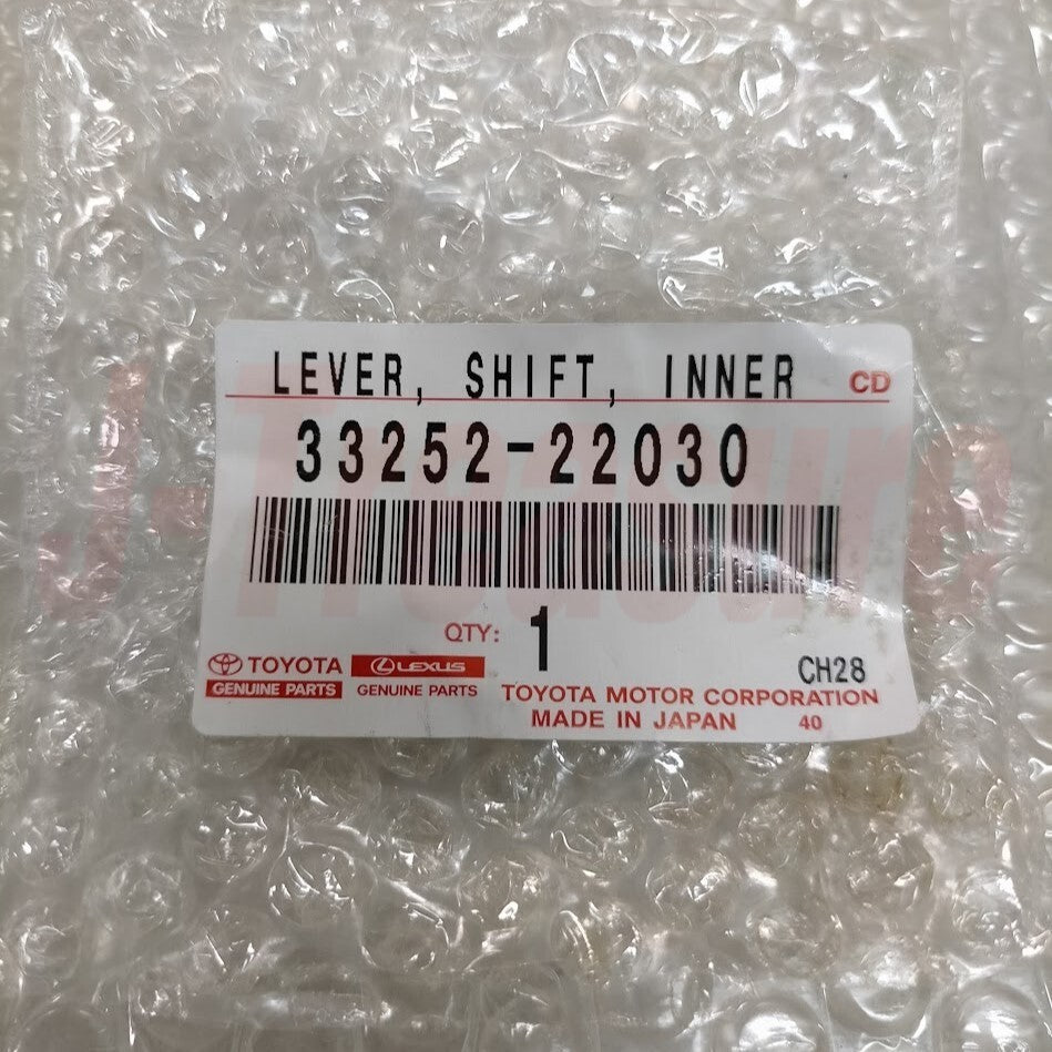 TOYOTA MARK II VEROSSA JZX110 Genuine Shift Lever Inner No.2 33252-22030 OEM