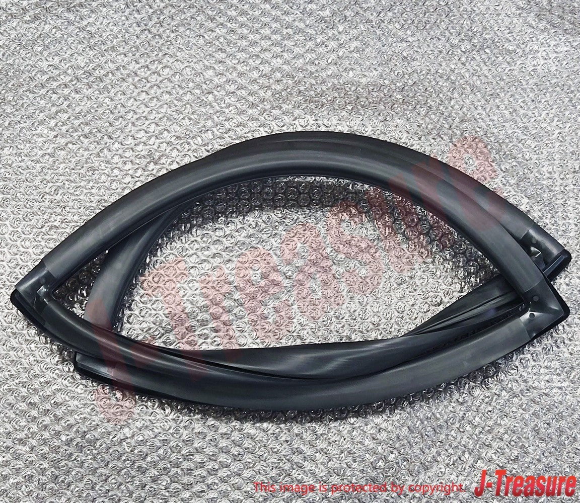 TOYOTA LAND CRUISER BJ70 Genuine Back Door Glass Weatherstrip RH & LH Set OEM