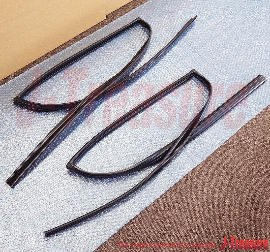 TOYOTA LAND CRUISER UZJ100 '98-07 Genuine Rear Door Glass Run RH & LH Set OEM