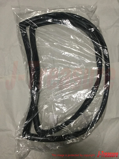 TOYOTA STARLET KP60 KP61 81-84 Genuine Front Window Weatherstrip 56121-10110 OEM
