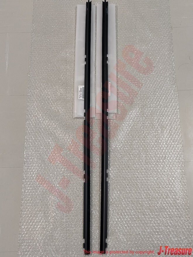 TOYOTA CELSIOR LEXUS LS430 UCF30 01-06 Front Door Outside Lower Moulding Set OEM