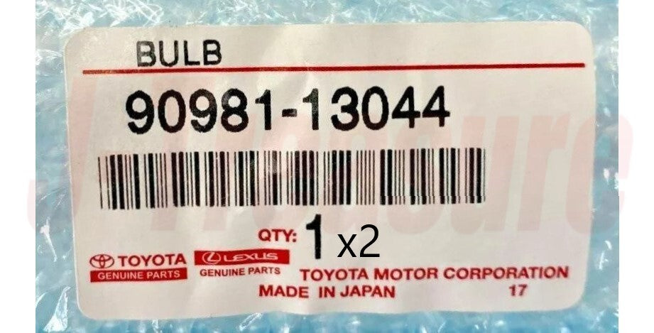TOYOTA HIGHLANDER GSU40 01-16 Genuine Tail & Stop Lamp Bulb 90981-13044 x2 Set