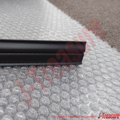 NISSAN 240SX S14 Genuine Trunk Lid Weatherstrip H4830-70T00 OEM