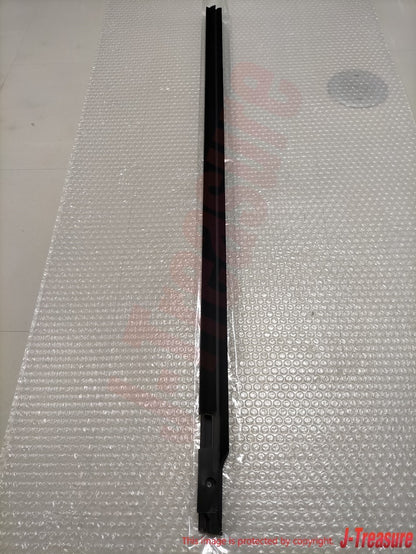 NISSAN 240SX S13 89-94 Genuine Front Door Outside Molding RH 80820-35F20 OEM