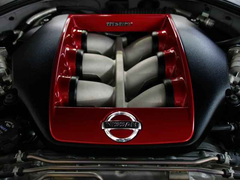 NISSAN NISMO GT-R R35 Genuine VR38DETT Red Ornament Assembly Engine Cover OEM