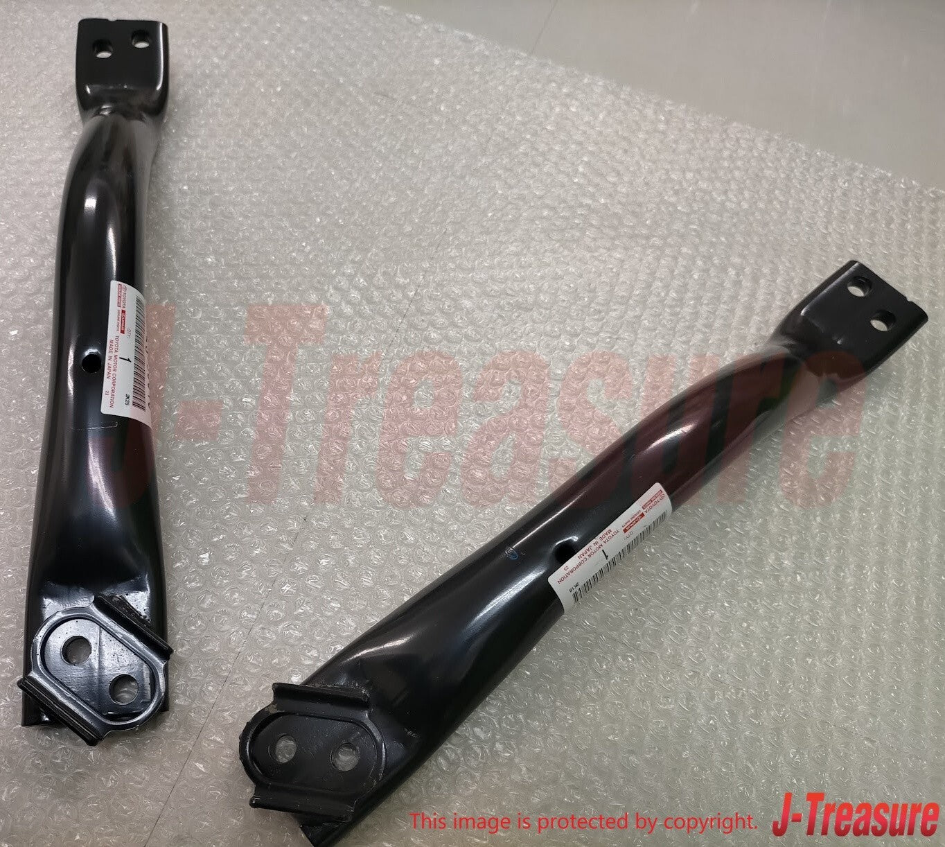 TOYOTA 4RUNNER FJ CRUISER  Genuine Front Suspension Member Bracket RH LH Set OEM