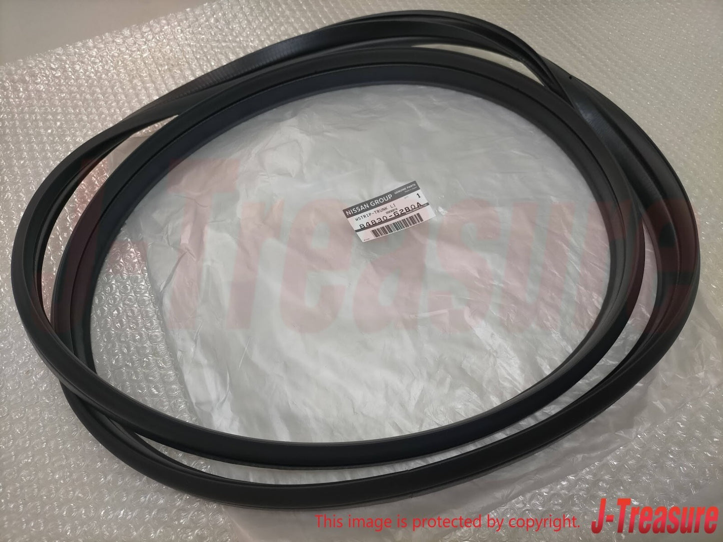 NISSAN GT-R R35 2011-2022 Genuine Trunk Lid Weatherstrip Seal 84830-62B0A OEM