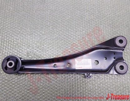 TOYOTA RAV4 ASA33 GSA33 10-15 Genuine Rear Trailing Arm Assy RH 48760-42030 OEM