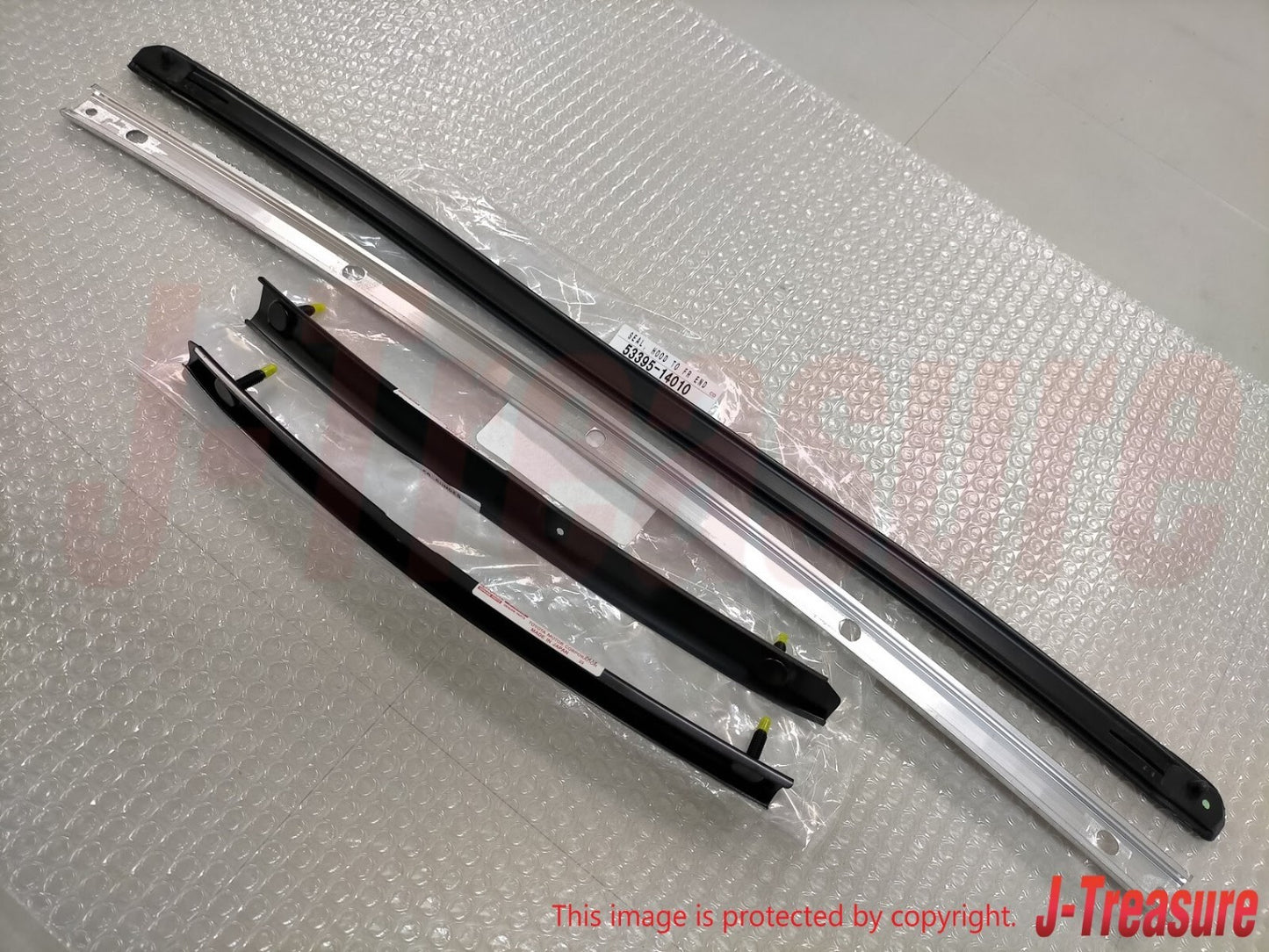 TOYOTA SUPRA JZA80 Genuine Front Bumper Retainer Upper Center & Side & Seal OEM