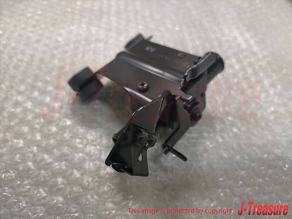 TOYOTA LANDCRUISER 80 Series 90-98 Genuine Heater Water Valve 87240-60160 OEM