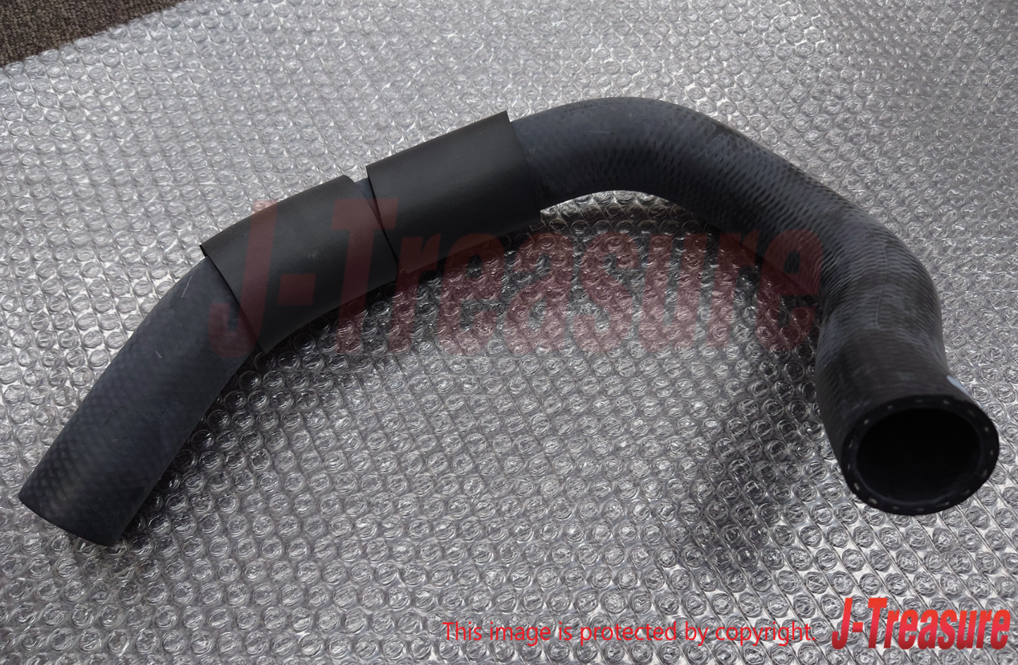 MITSUBISHI MIGHTY MAX K35T 1984-1996 Genuine Lower Radiator Hose MB221769 OEM