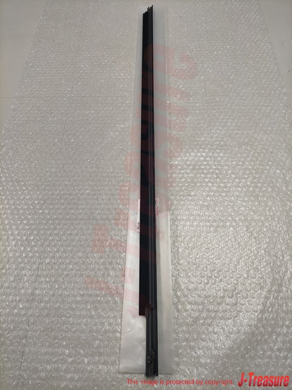 TOYOTA LEXUS LAND CRUISER LX470 Genuine Front & Rear Door Belt Moulding RH & LH